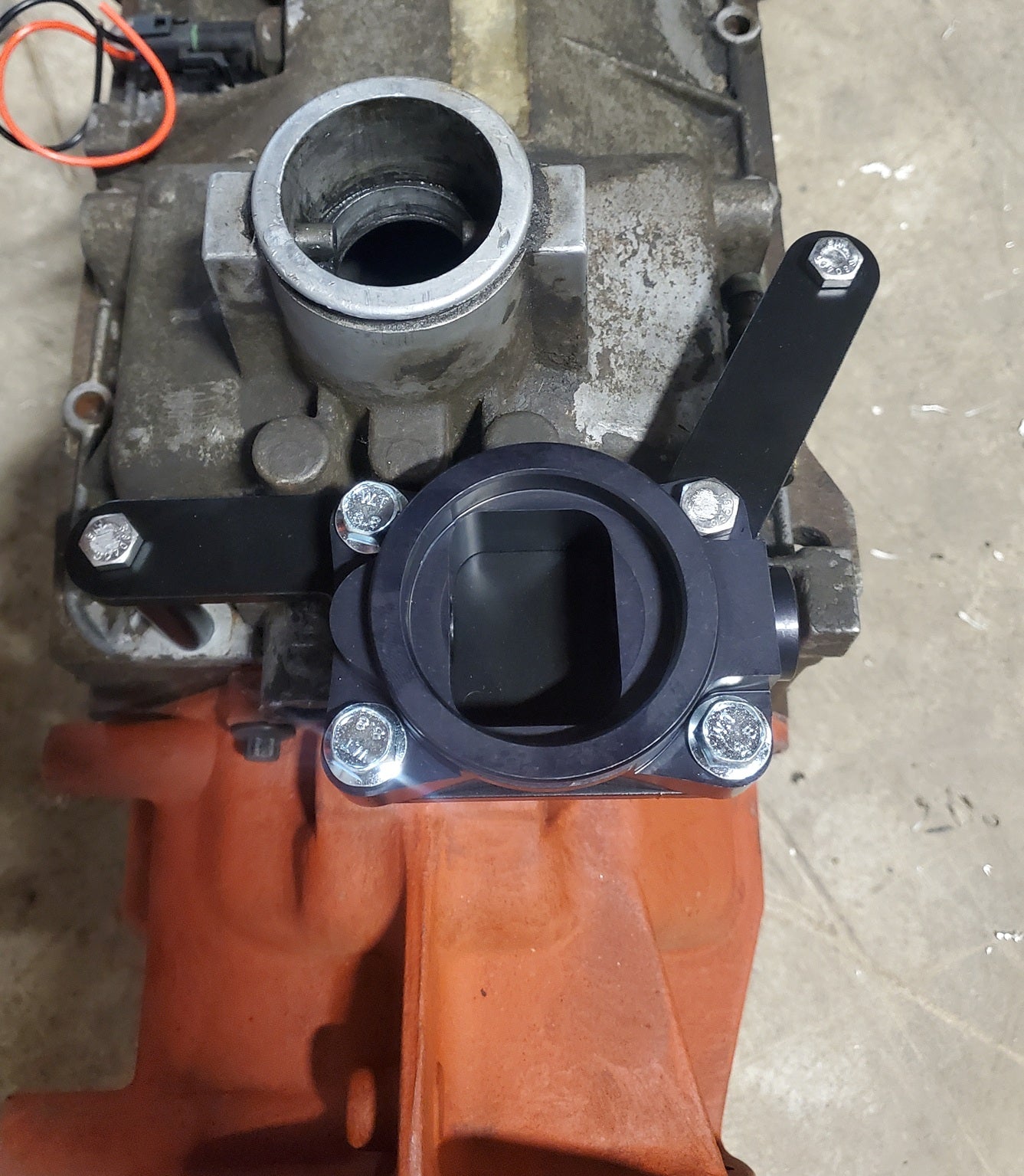 80 SERIES LANDCRUISER NV 4500 TRANSFER CASE SHIFTER MOUNT
