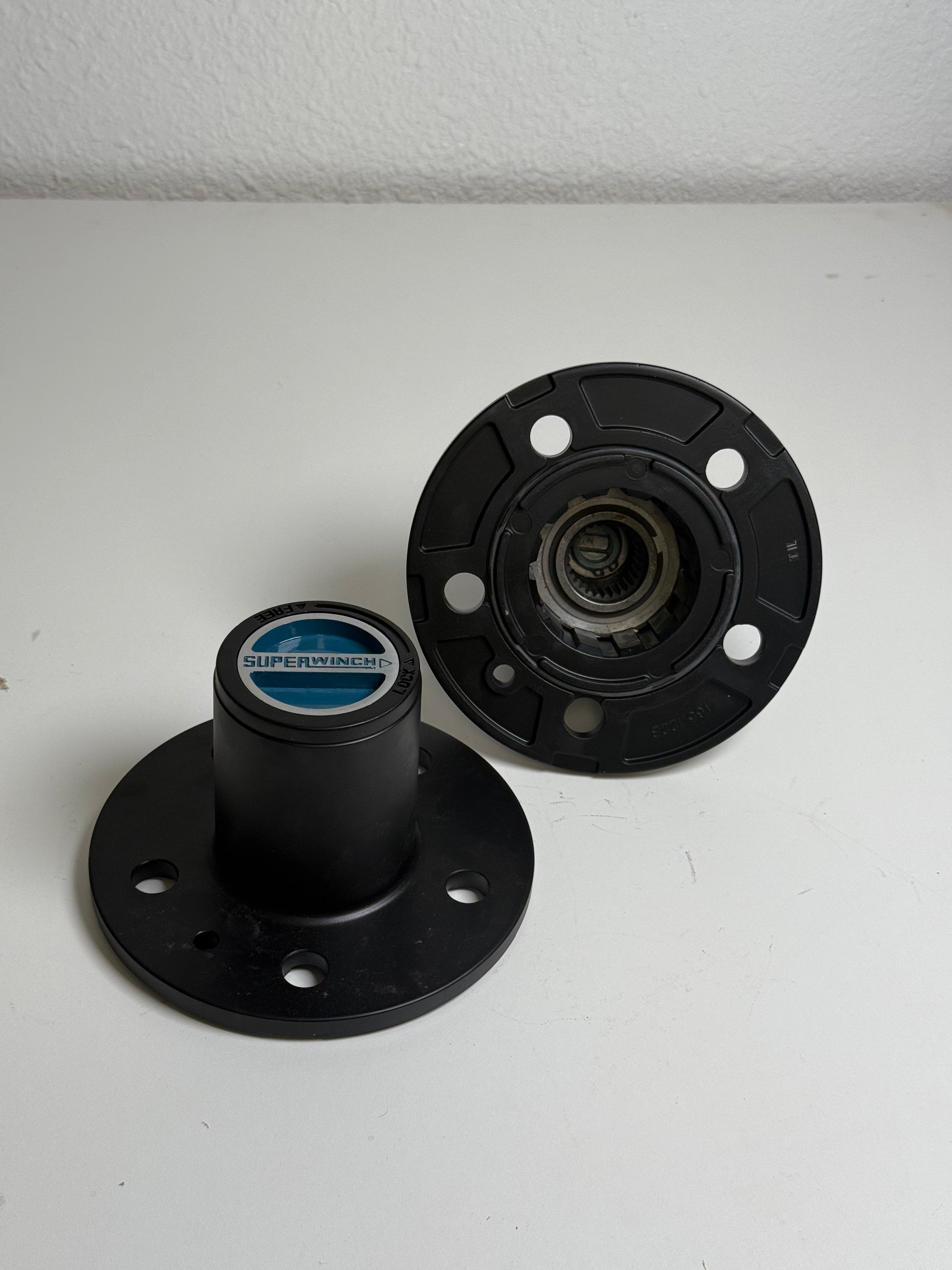 Superwinch Locking Hub For Ford 90-94 Ranger 90-97 Explorer 90-94 Mazda pickup